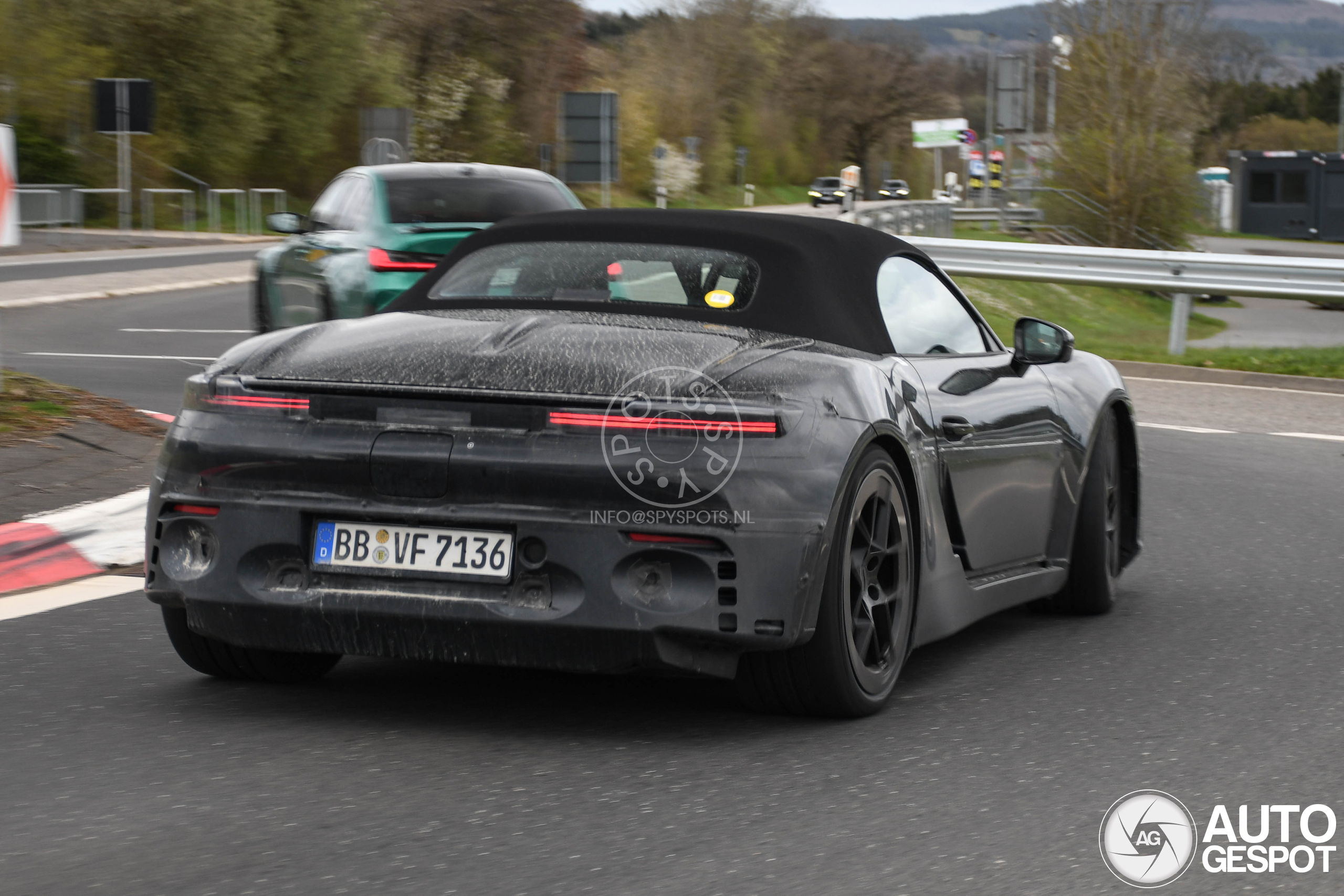 Porsche 718 Boxster EV 2025