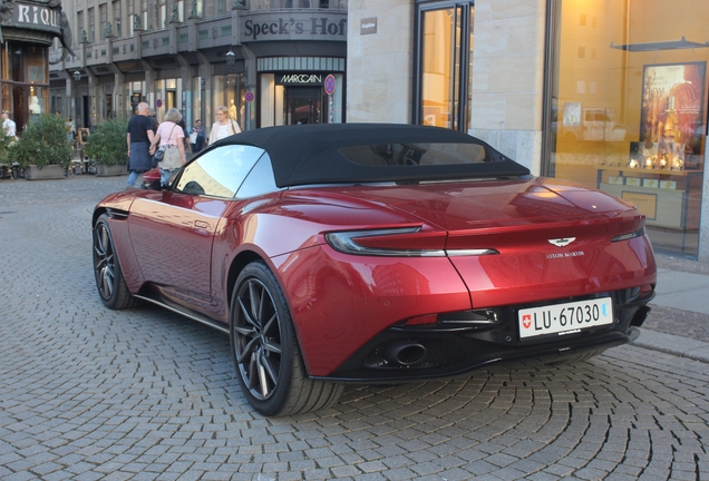 Aston Martin DB11 V8 Volante