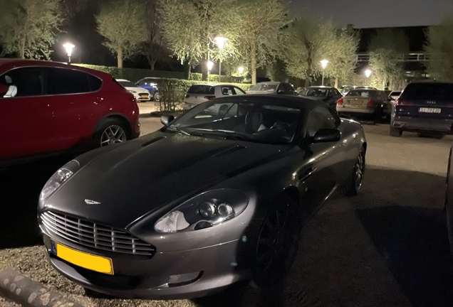 Aston Martin DB9 Volante