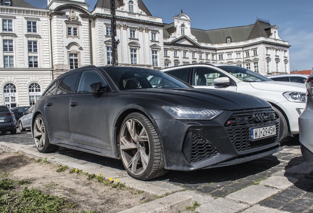 Audi RS6 Avant C8