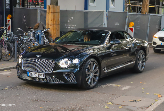 Bentley Continental GTC V8 2020