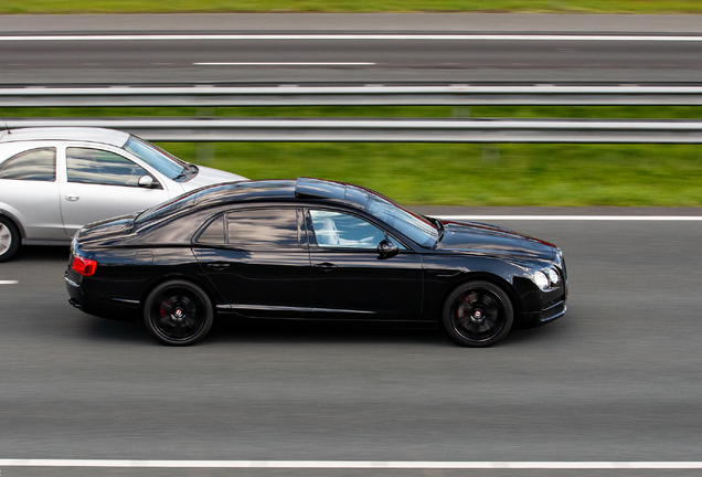 Bentley Flying Spur V8