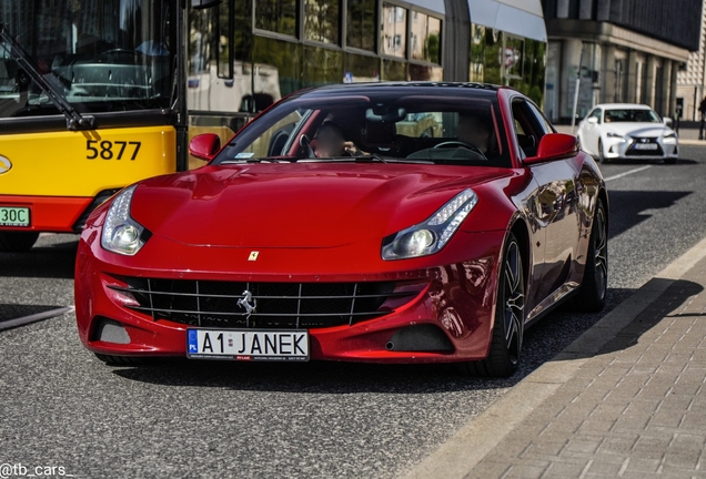 Ferrari FF