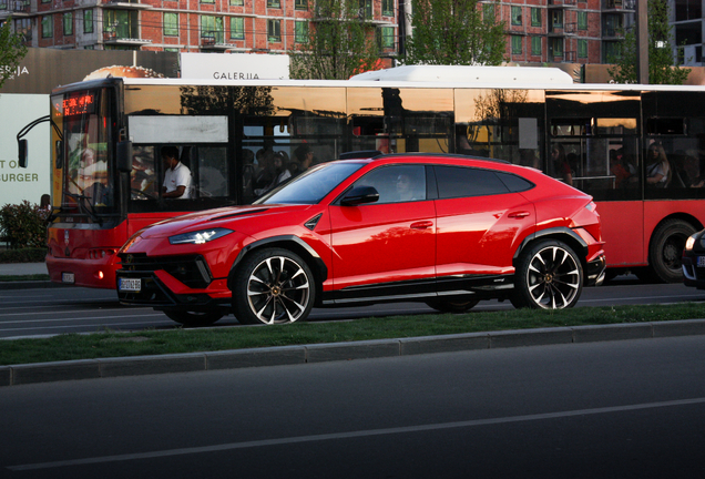 Lamborghini Urus S