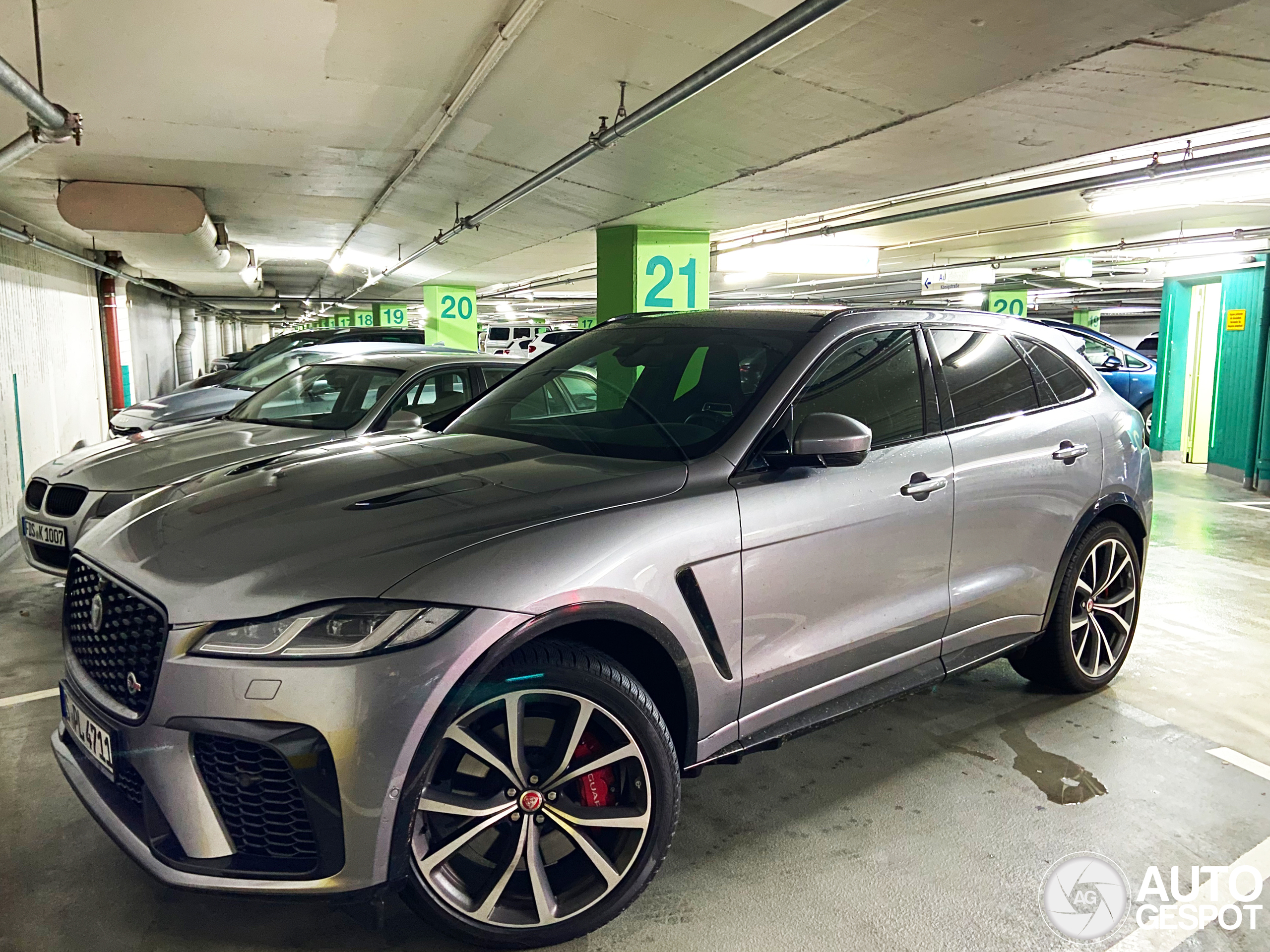 Jaguar F-PACE SVR 2021