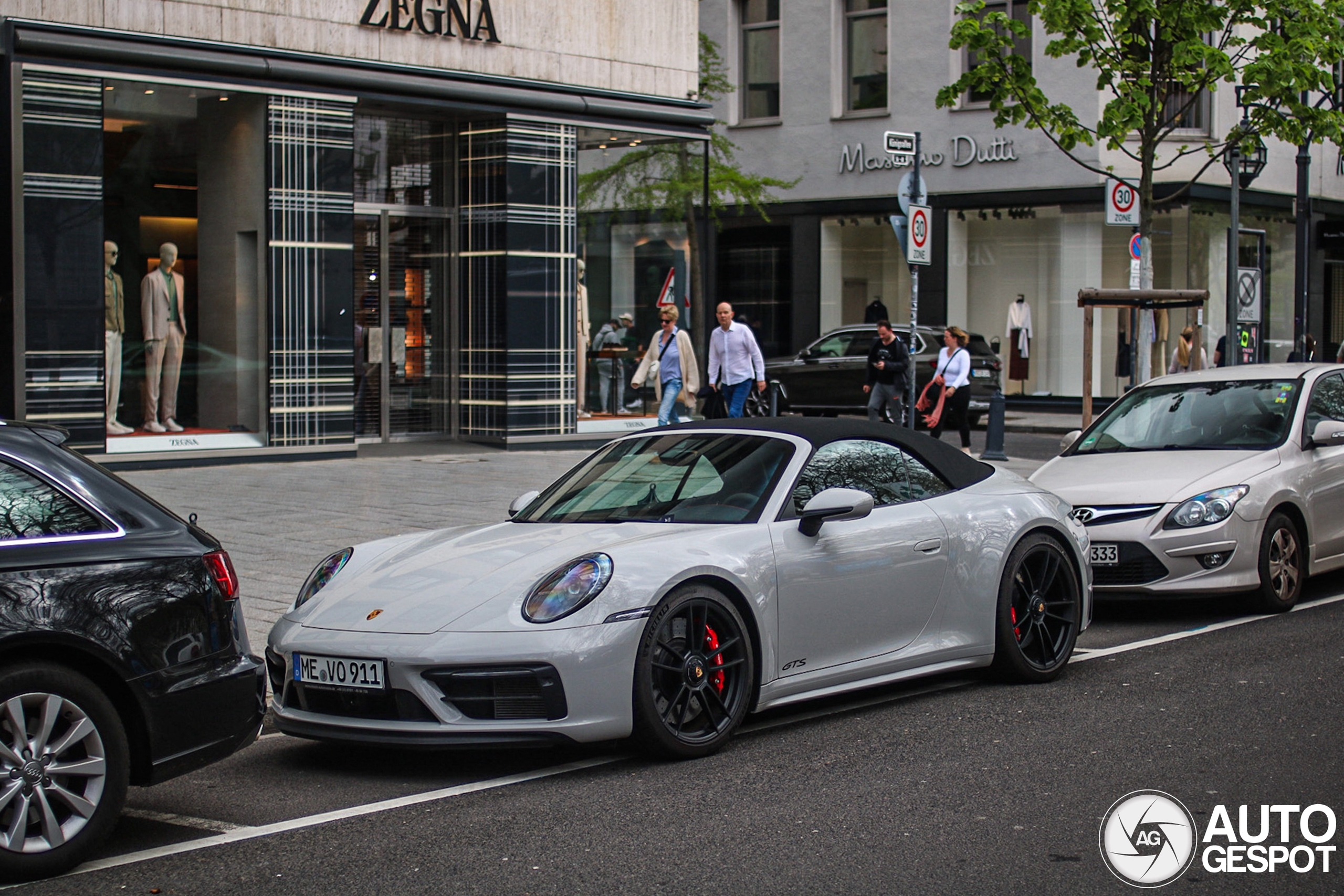 Porsche 992 Carrera GTS Cabriolet