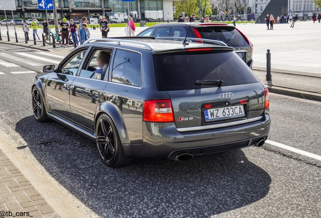 Audi RS6 Avant C5