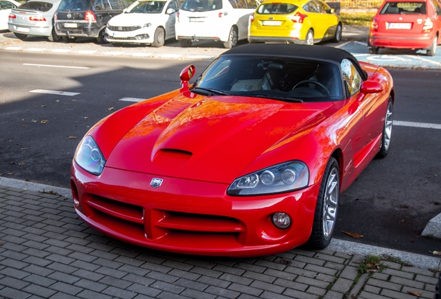 Dodge Viper SRT-10 Roadster 2003