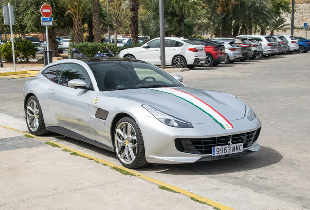 Ferrari GTC4Lusso T