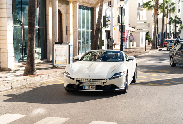 Ferrari Roma Spider