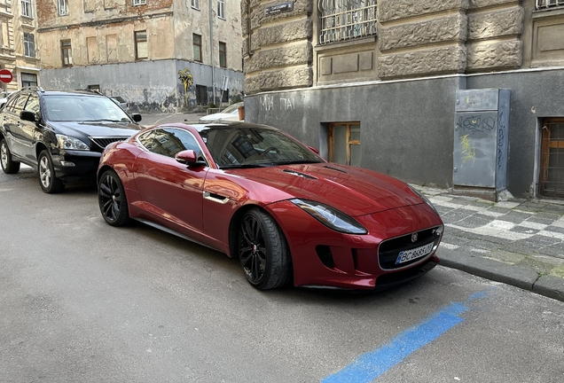 Jaguar F-TYPE R AWD Coupé