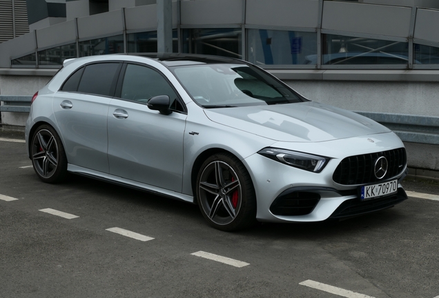 Mercedes-AMG A 45 S W177