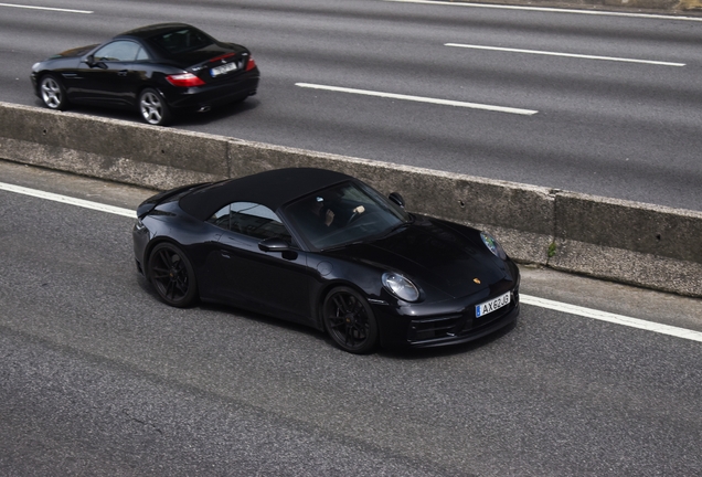 Porsche 992 Carrera 4 GTS Cabriolet