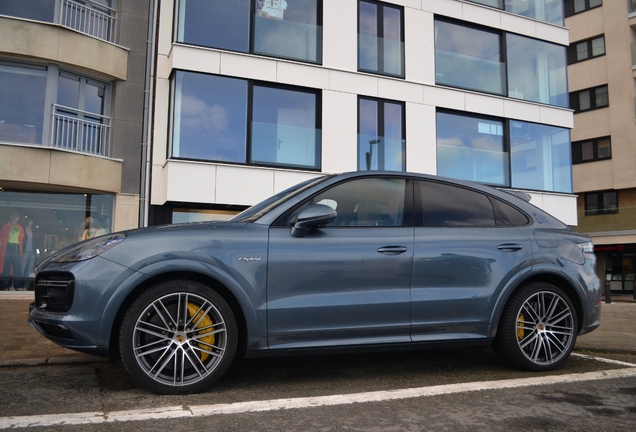 Porsche Cayenne Coupé Turbo S E-Hybrid