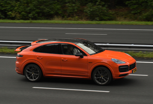 Porsche Cayenne Coupé Turbo S E-Hybrid