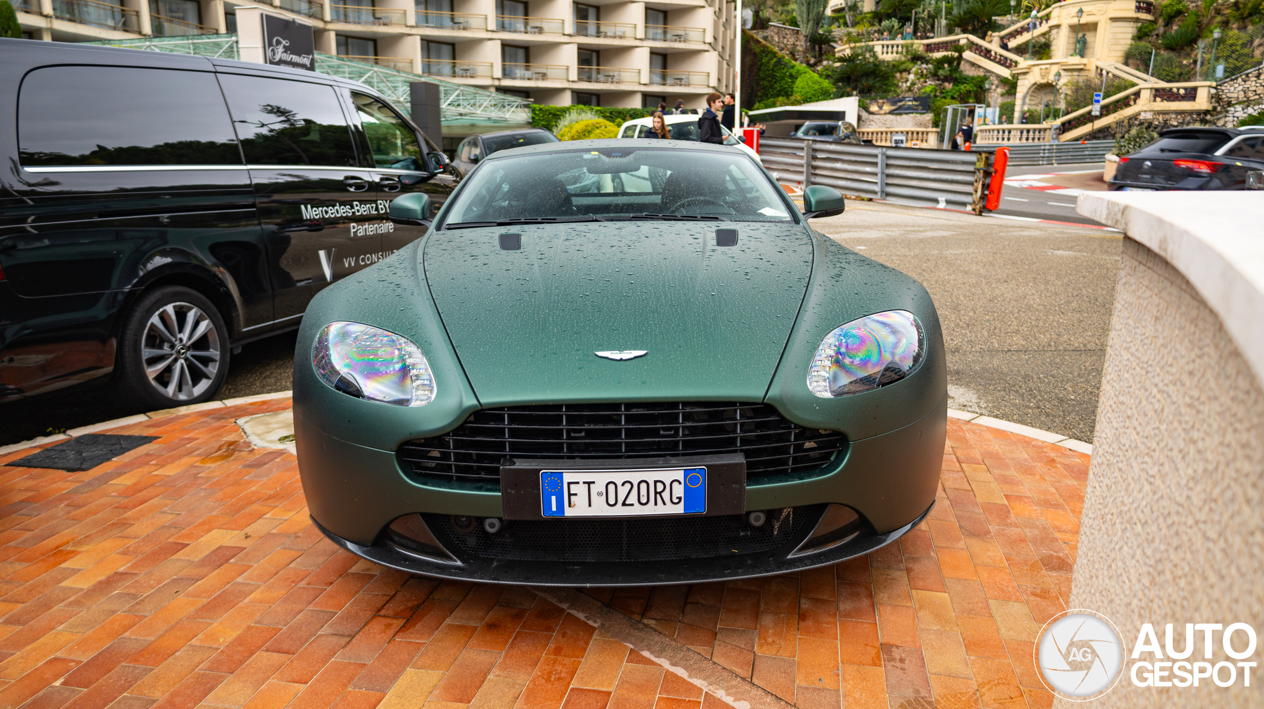 Aston Martin V8 Vantage S