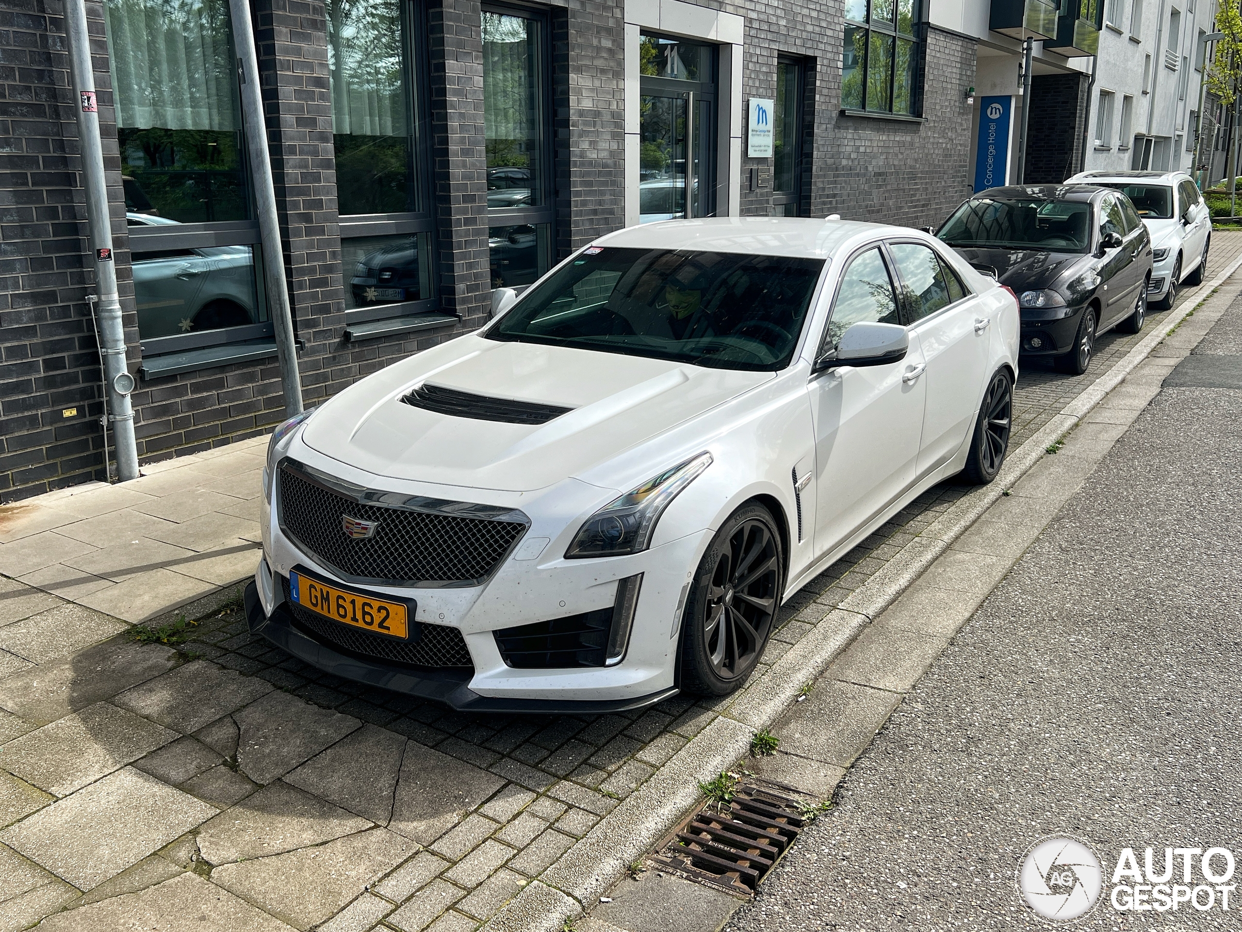 Cadillac CTS-V 2015