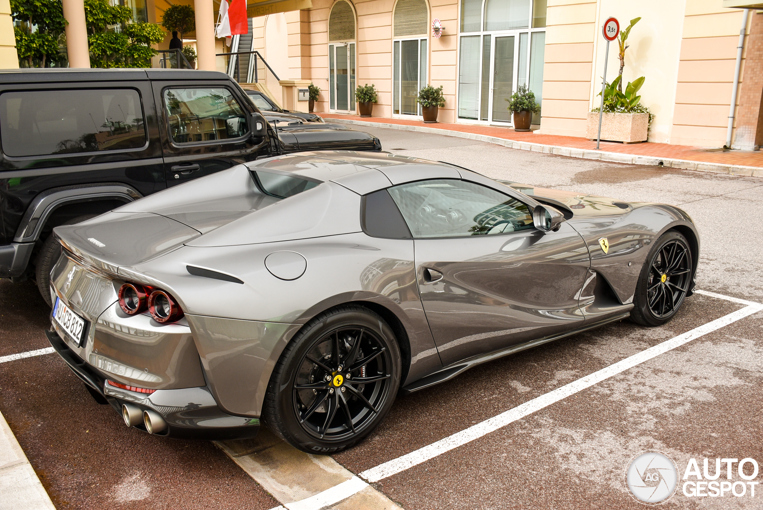 Ferrari 812 GTS