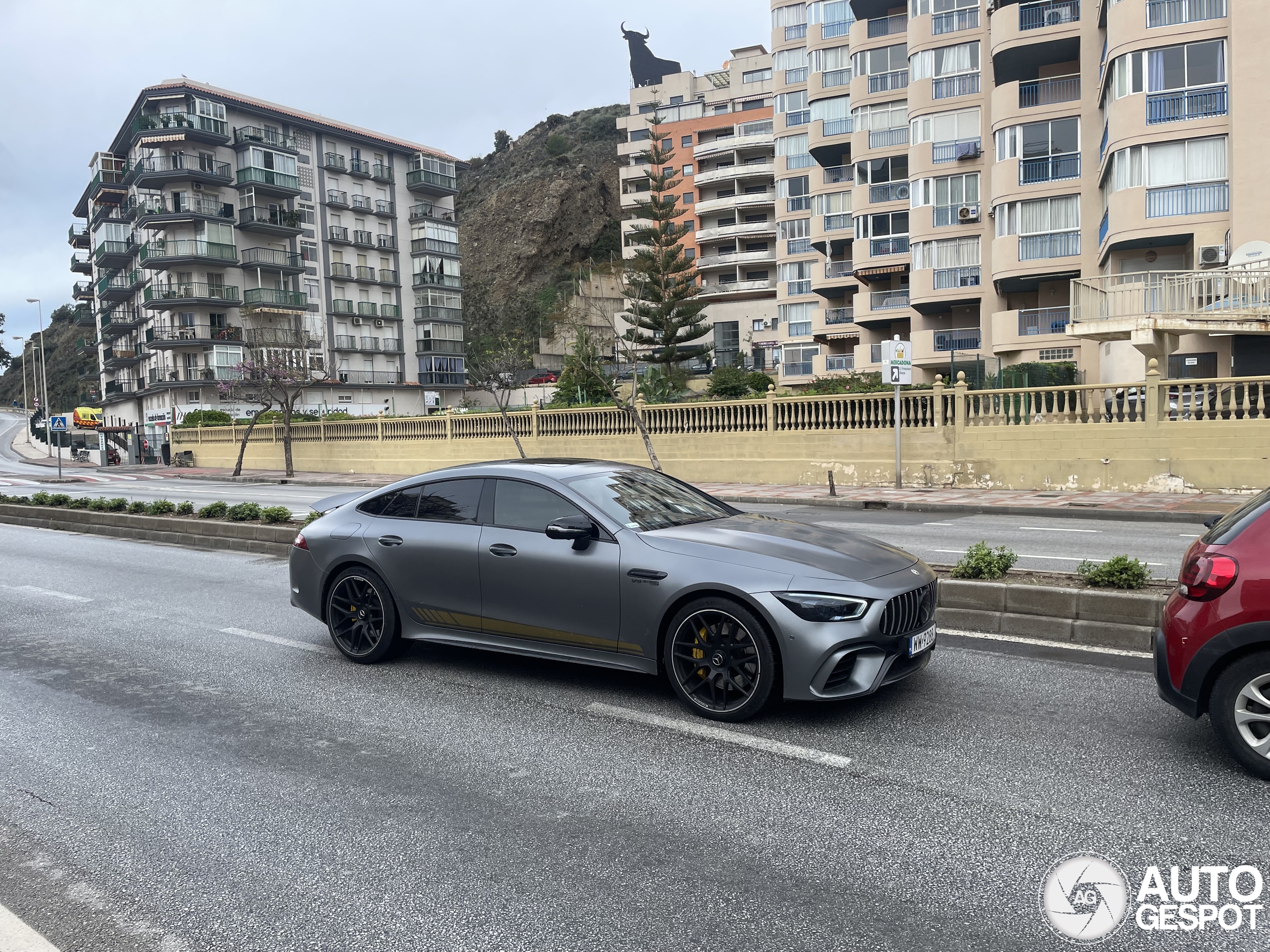 Mercedes-AMG GT 63 S X290