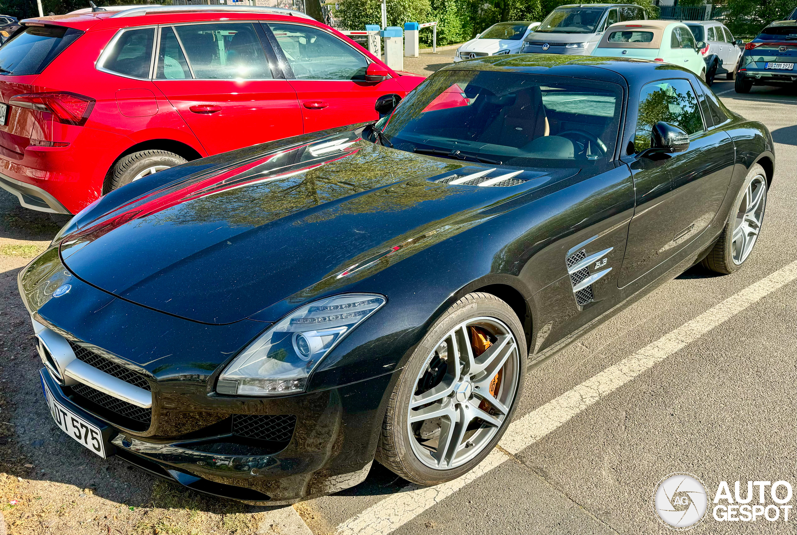 Mercedes-Benz SLS AMG