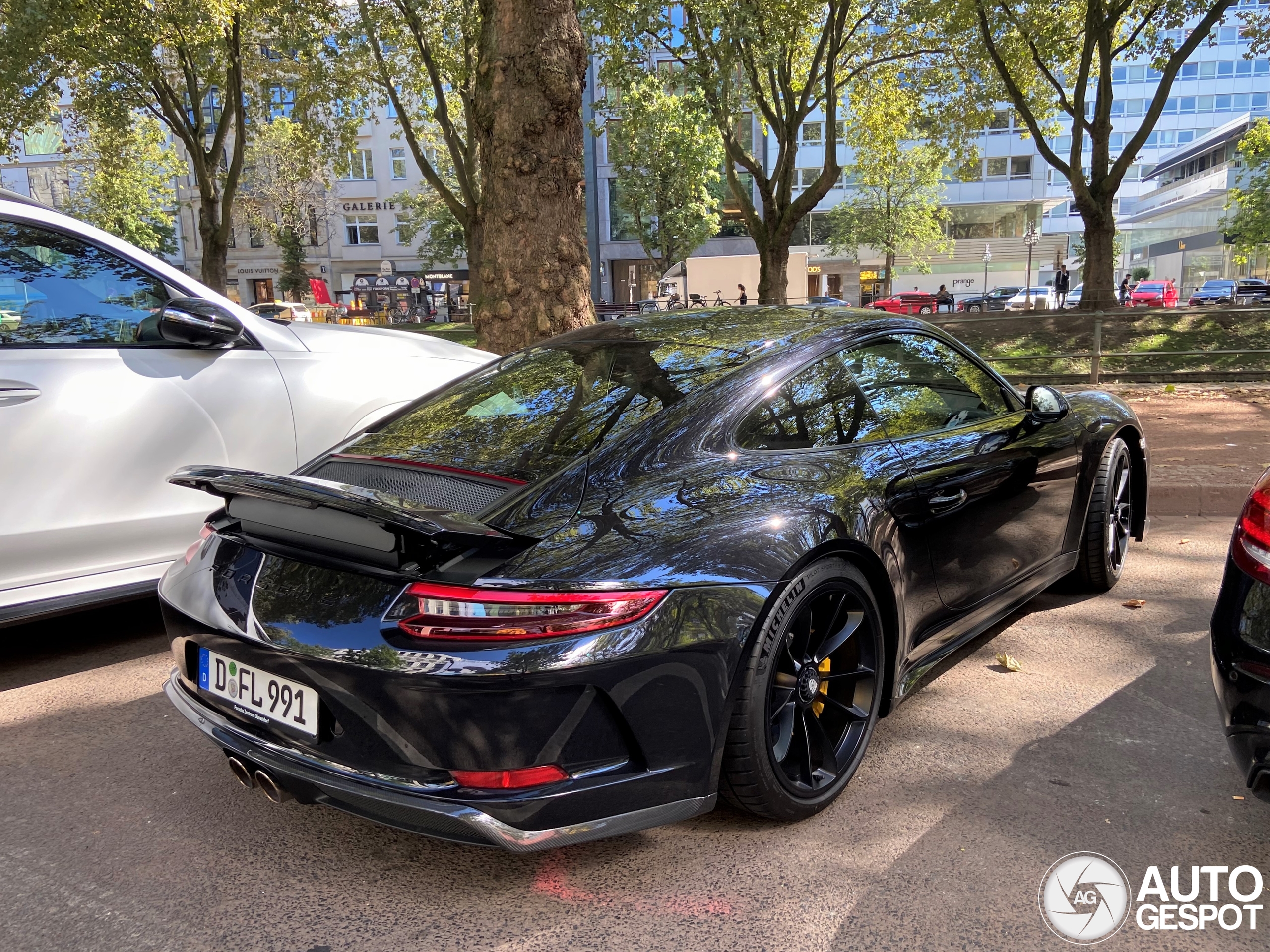 Porsche 991 GT3 Touring