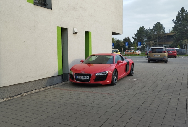 Audi R8