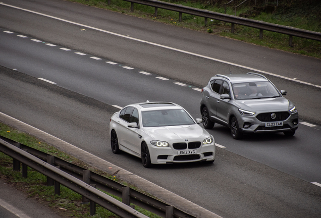 BMW M5 F10 2011