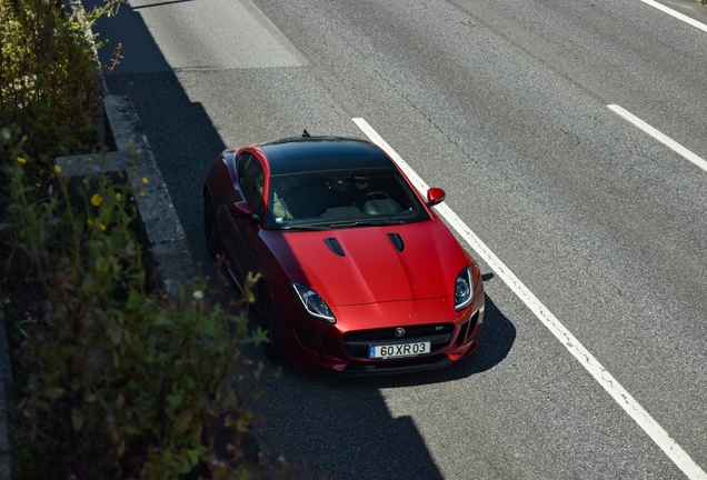 Jaguar F-TYPE S Coupé