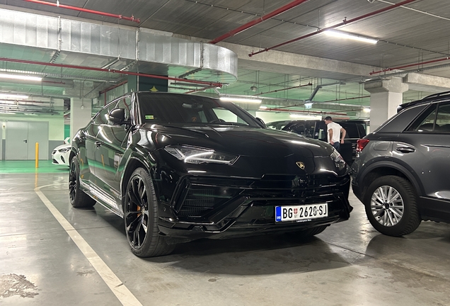 Lamborghini Urus S