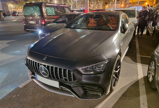 Mercedes-AMG GT 63 S X290