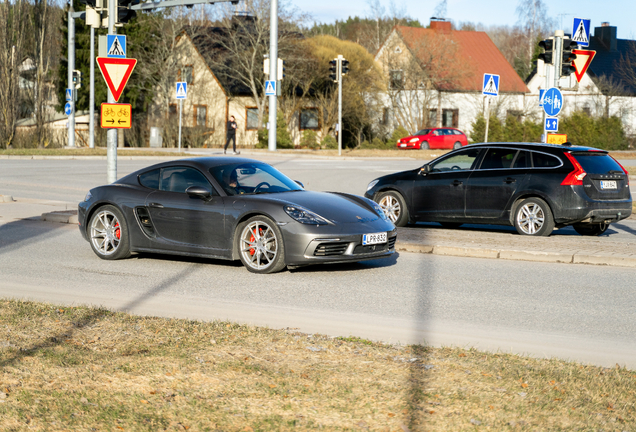 Porsche 718 Cayman S