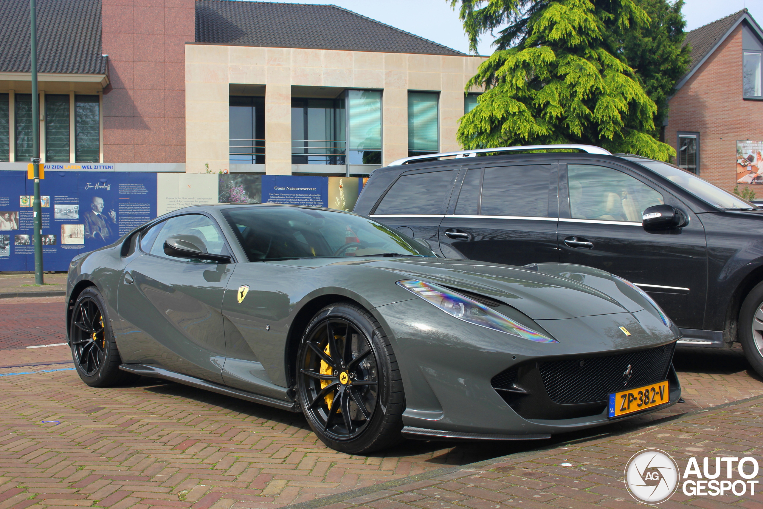 Ferrari 812 Superfast