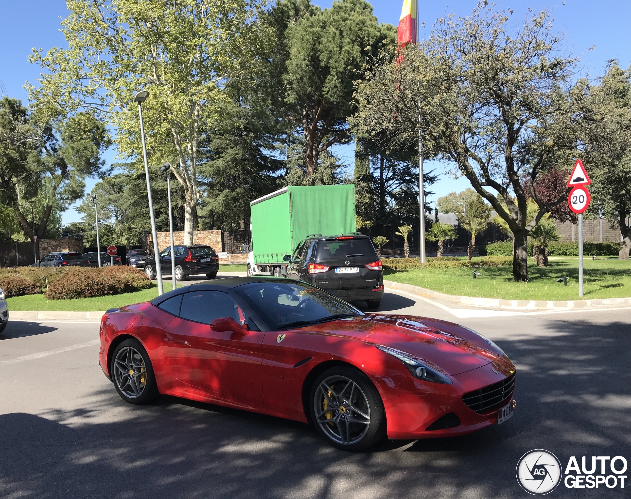 Ferrari California T