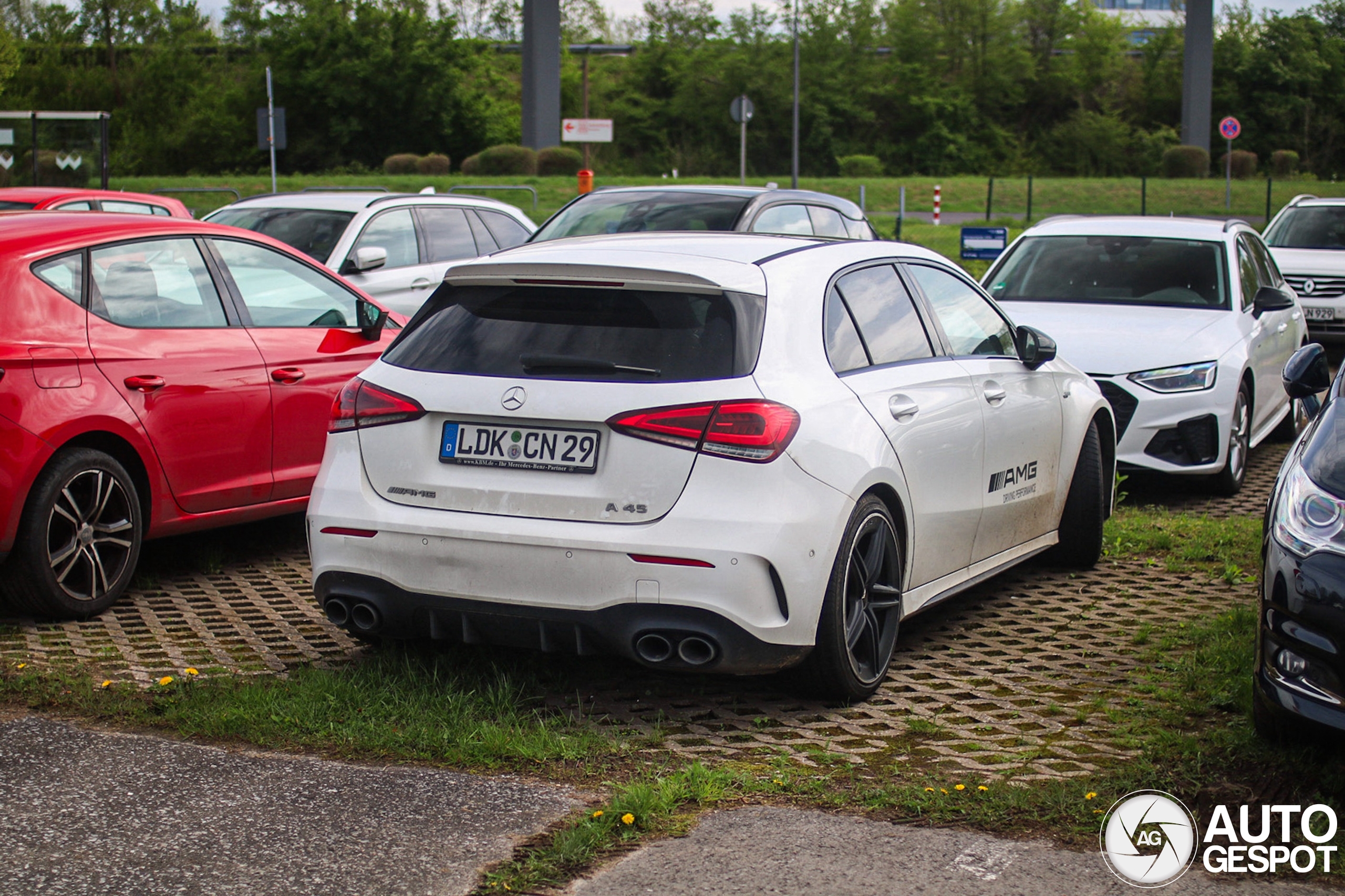 Mercedes-AMG A 45 W177