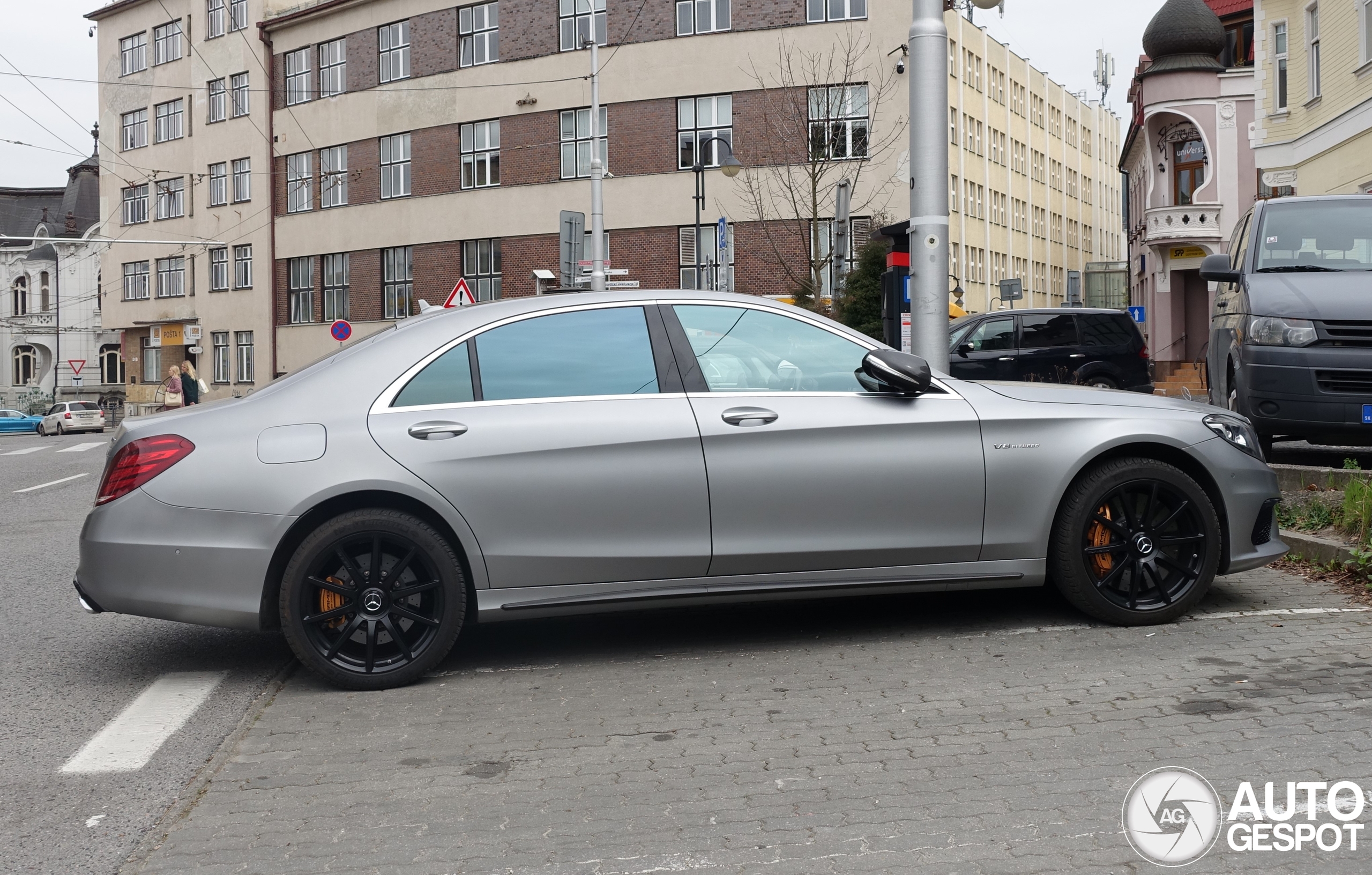 Mercedes-Benz S 63 AMG V222