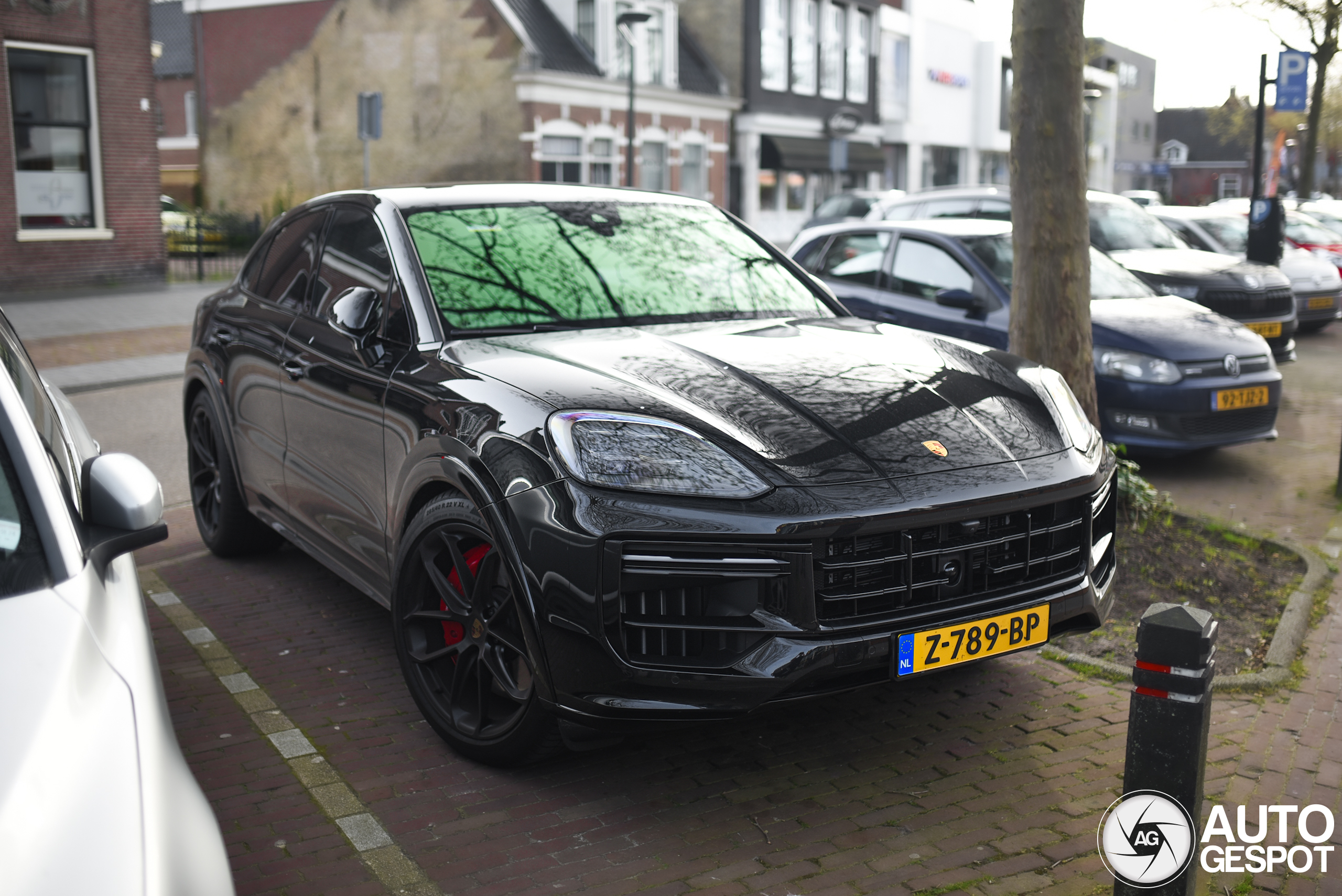 Porsche Cayenne Coupé Turbo E-Hybrid