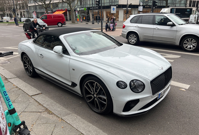 Bentley Continental GTC 2019 First Edition