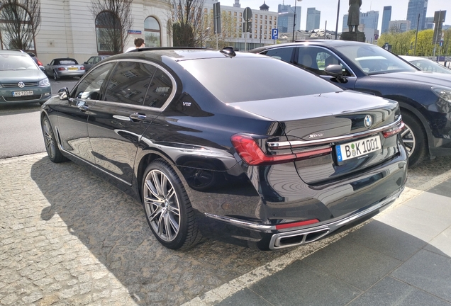 BMW M760Li xDrive 2019