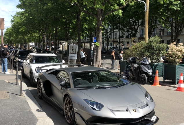 Lamborghini Aventador LP770-4 SVJ