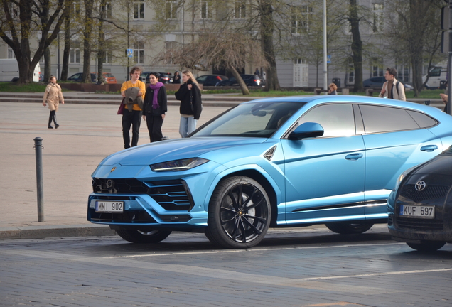 Lamborghini Urus