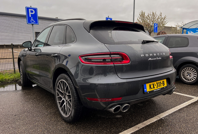 Porsche 95B Macan Turbo