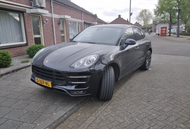 Porsche 95B Macan Turbo