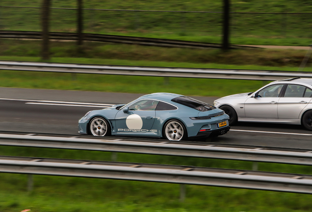 Porsche 992 S/T