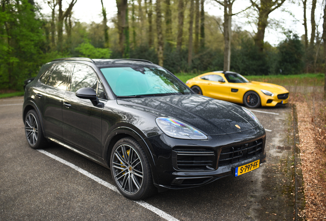 Porsche Cayenne Turbo S E-Hybrid