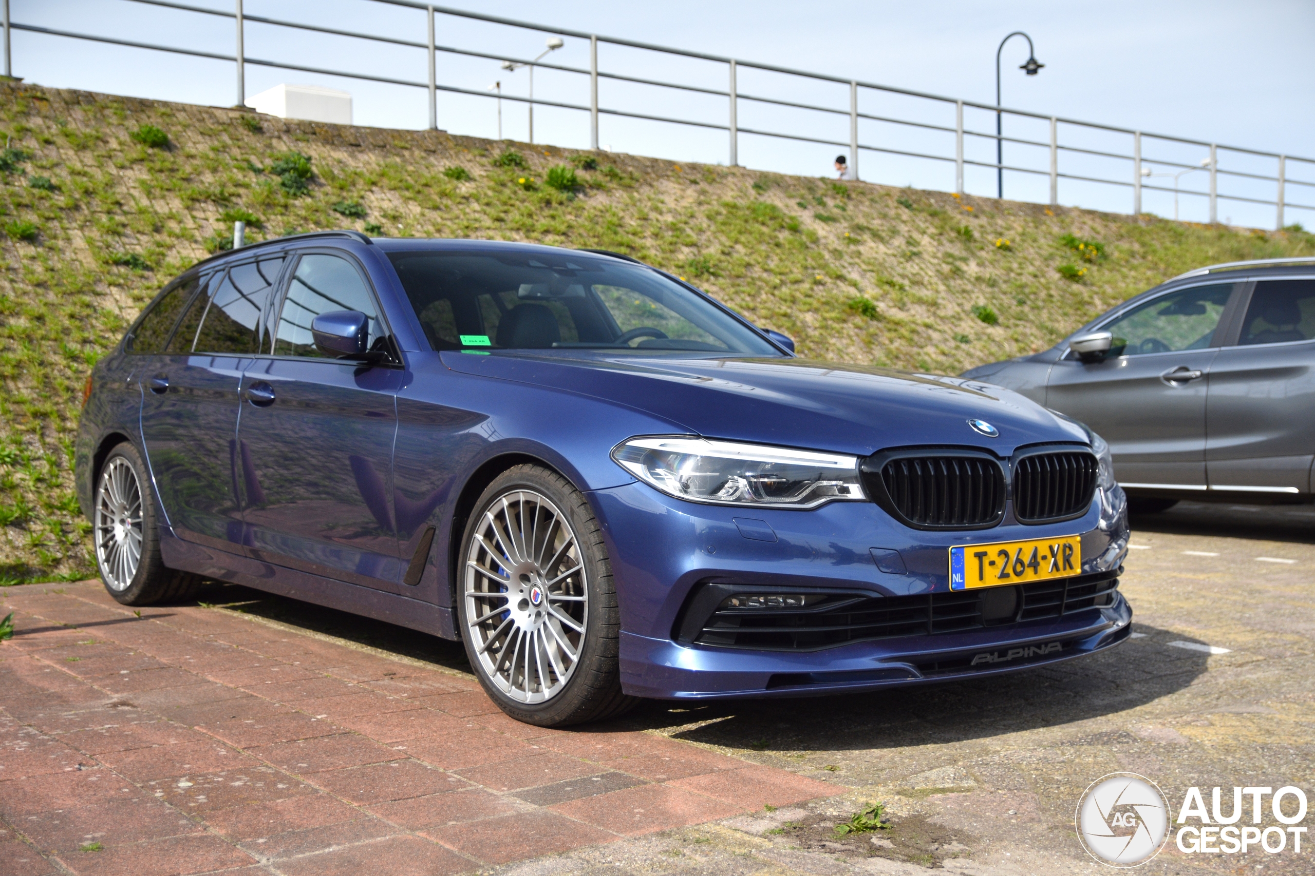 Alpina B5 BiTurbo Touring 2017