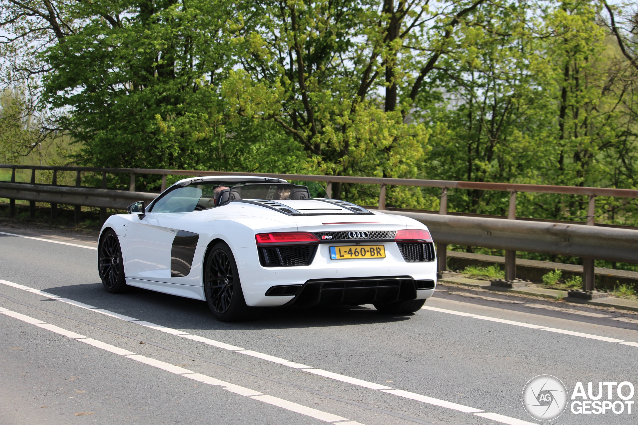 Audi R8 V10 Spyder 2016