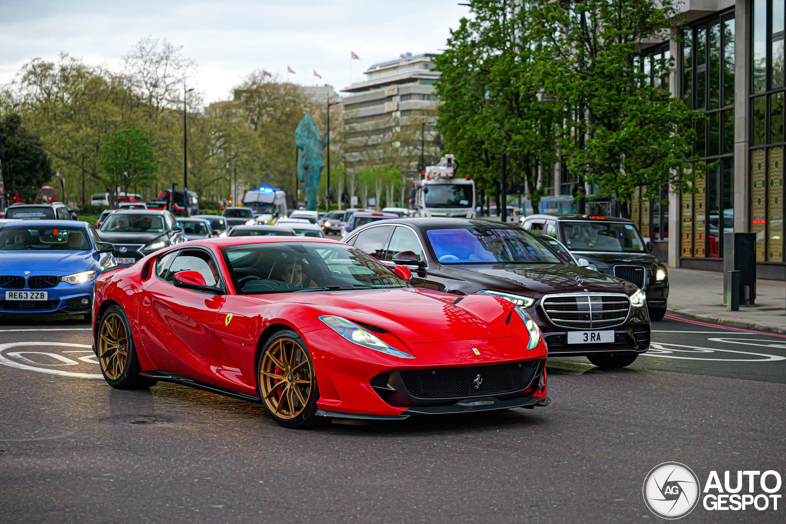 Ferrari 812 Superfast