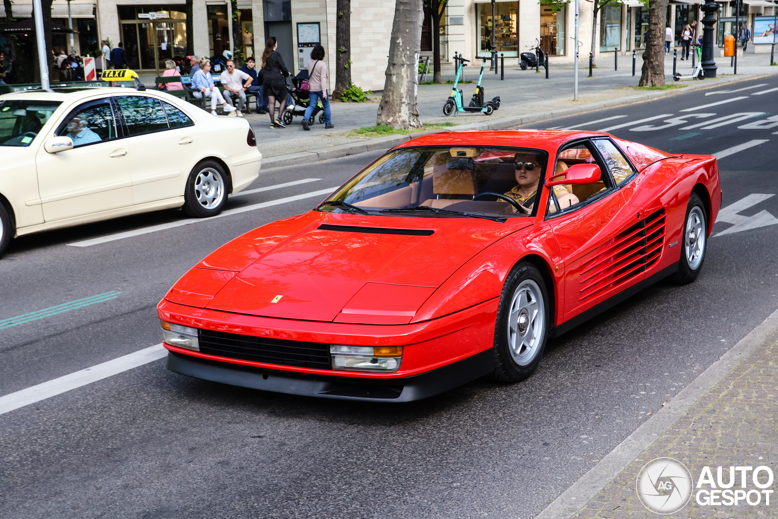 Ferrari Testarossa Monospecchio