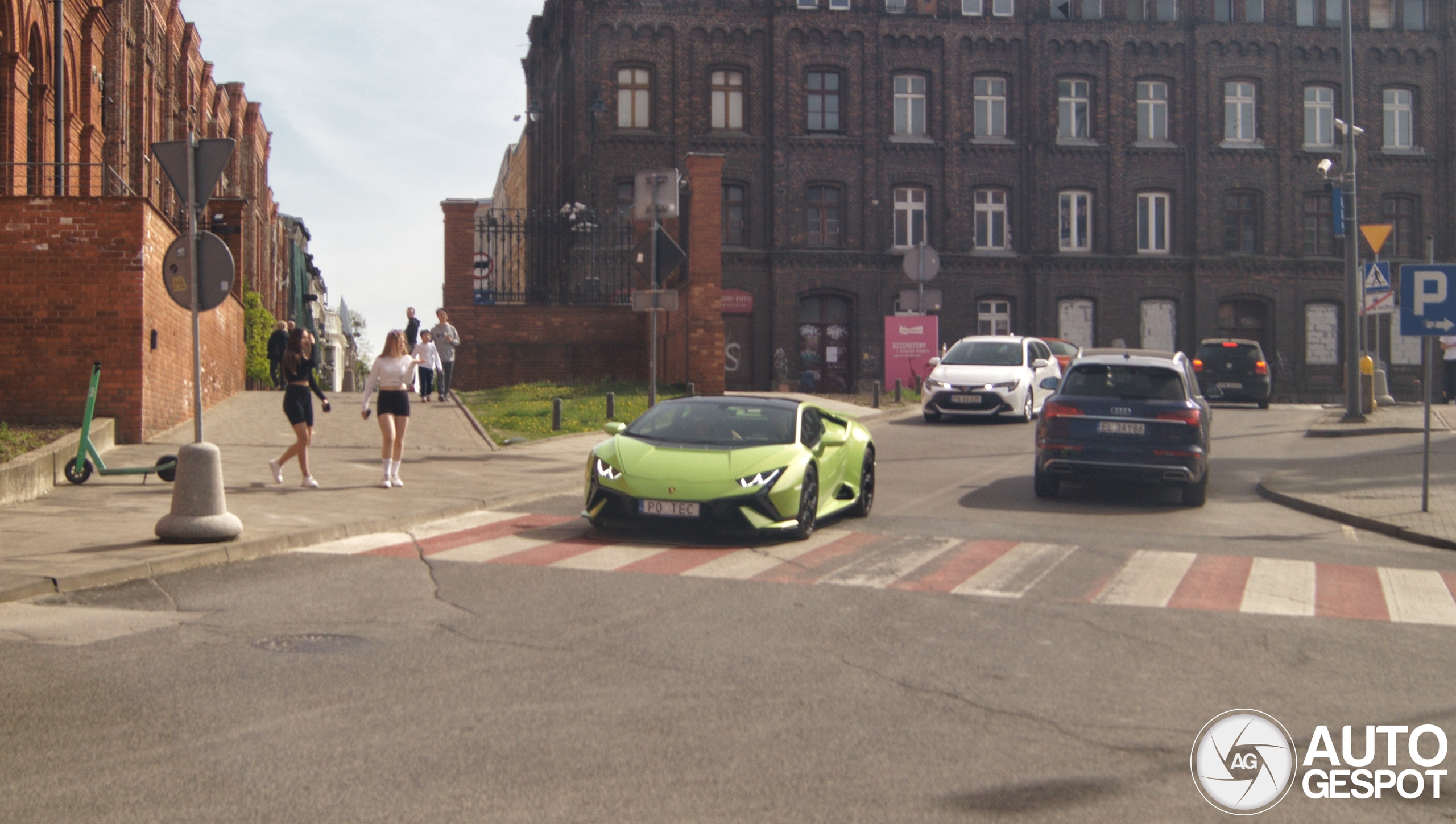 Lamborghini Huracán LP640-2 Tecnica