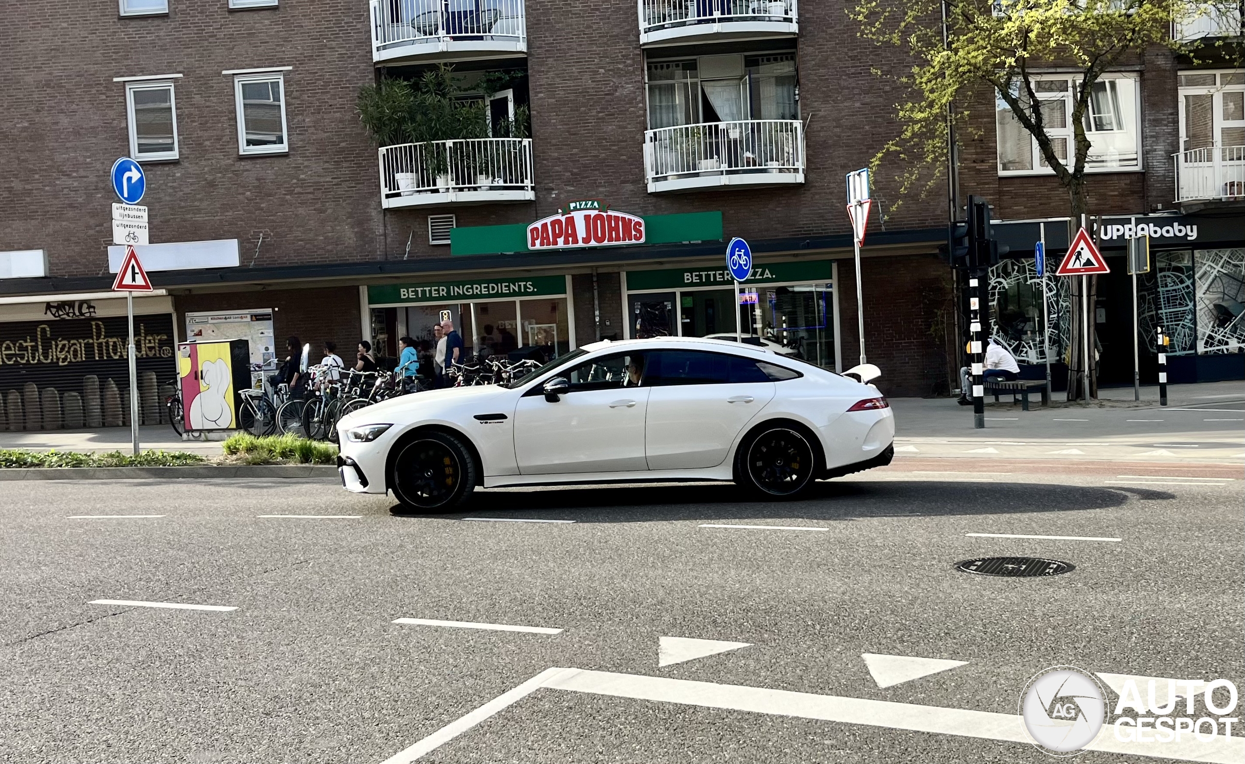 Mercedes-AMG GT 63 S X290